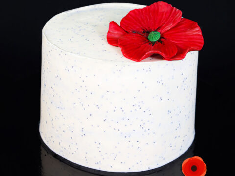 Tort Poppy Cake