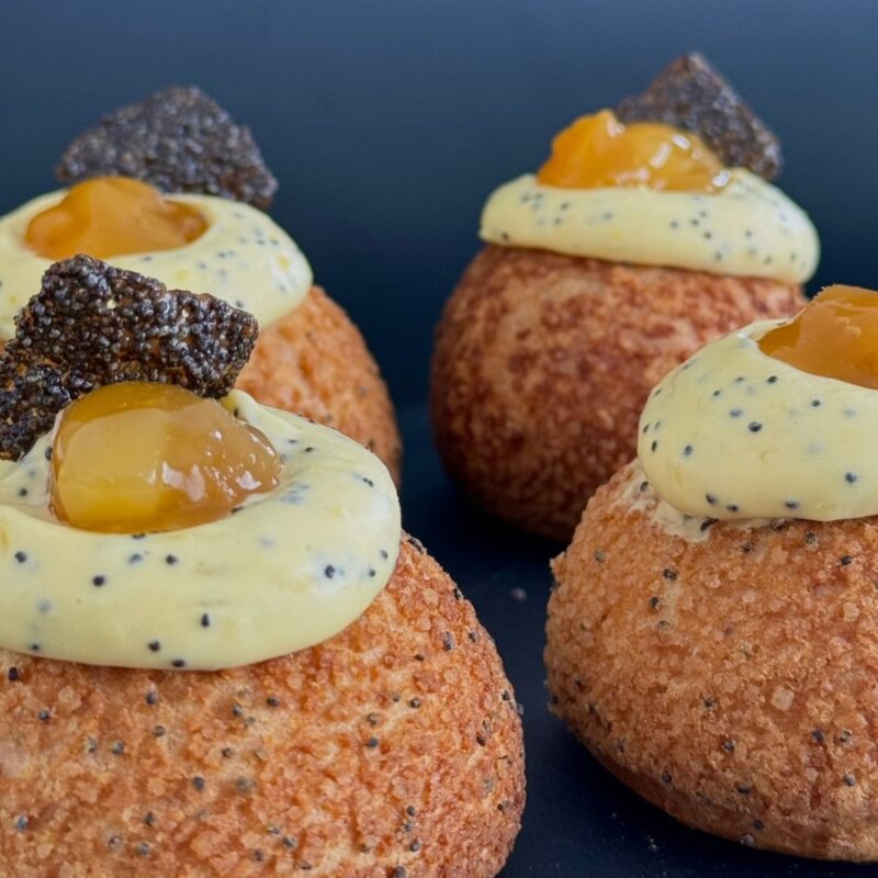 Signature Choux